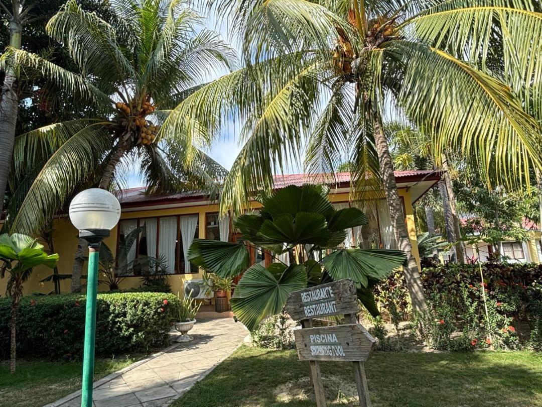 Palm Malinamoc Hotel Dili Extérieur photo